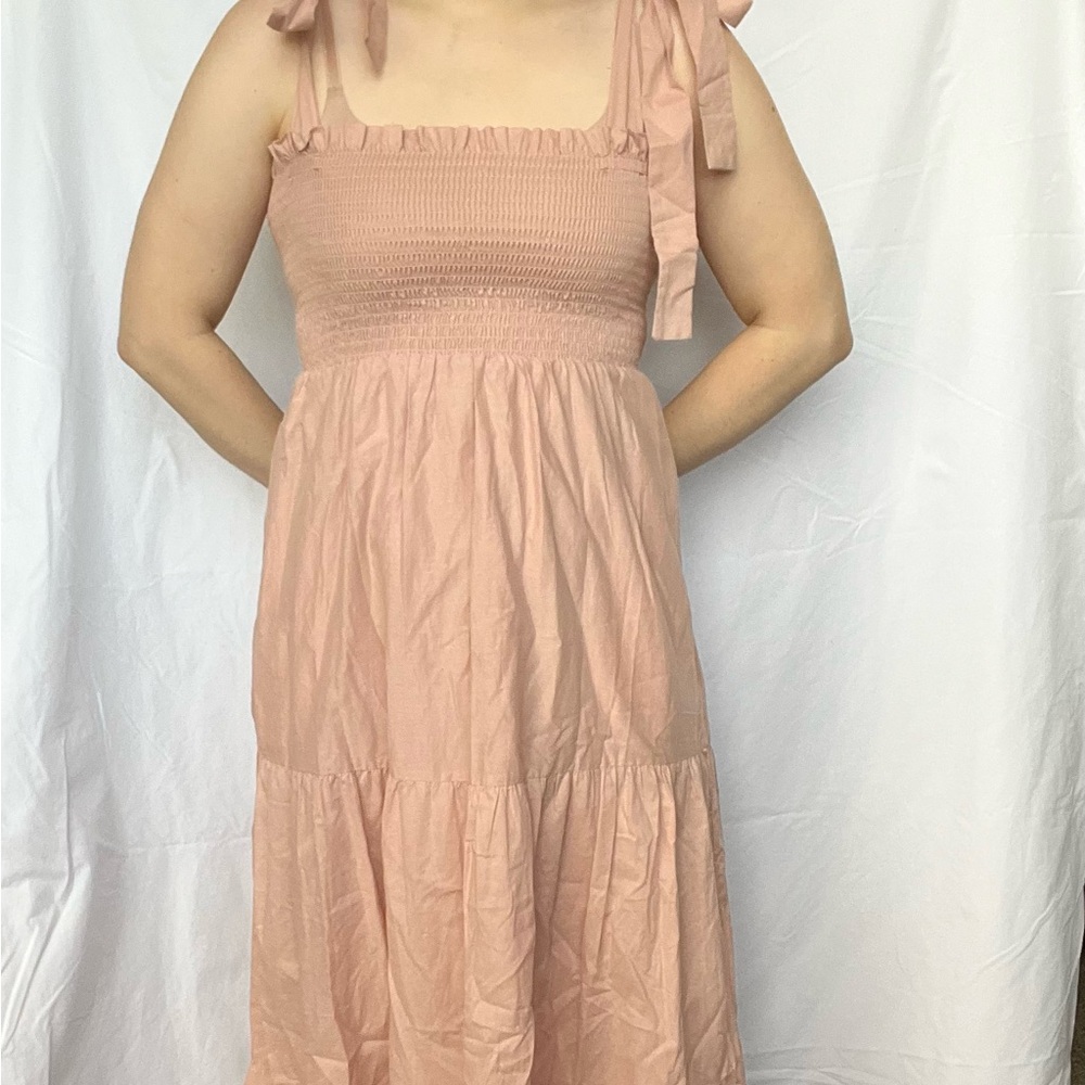 Petal & Pup size 2 dusty pink smocked maxi dress with tie straps